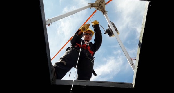 Trabajo y Rescate en Espacios Confinados