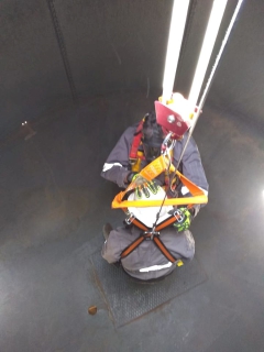 Trabajo y Rescate en Espacios Confinados