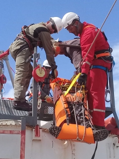 Trabajo y Rescate en Espacios Confinados