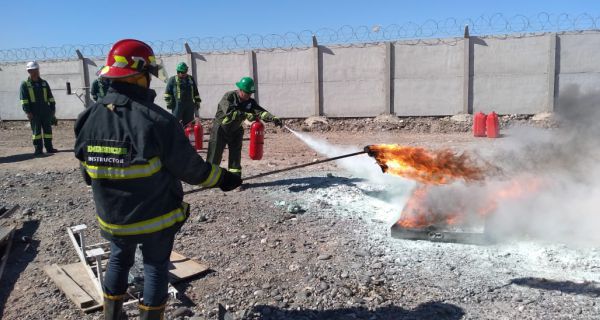 Extinción de Incendios y Roles de Evacuación